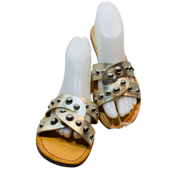 Marc Fisher Paige Studded Women's Silver Slide Sandals Sz-7.5 - Picture 1 of 4
